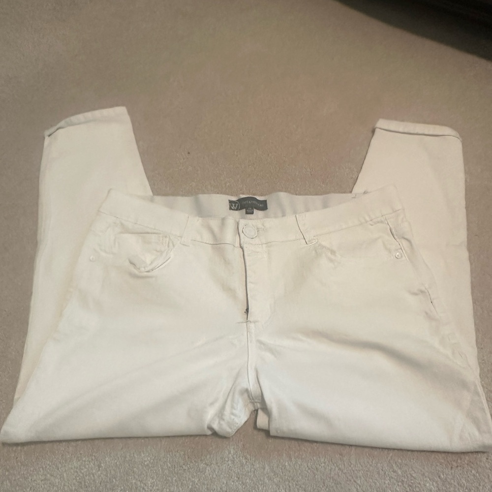 Wit and Wisdom Skinny Cropped White Denim
